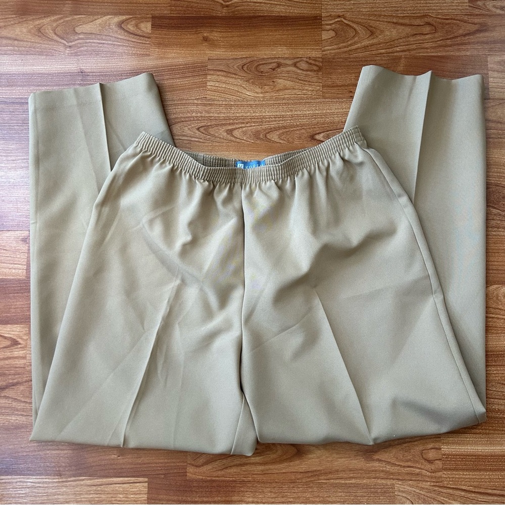 4/$15 Koret Beige pants